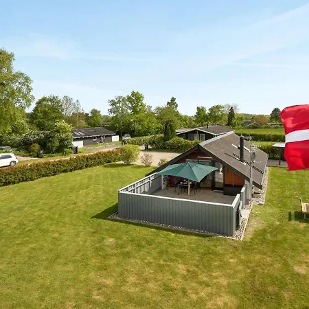 Holiday home Tican - 400m From The Sea In Se Jutland By Interhome Nedre Lysabild
